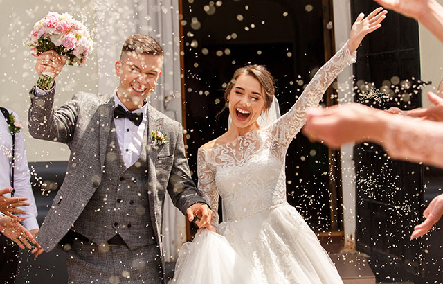 Happy,Wedding,Photography,Of,Bride,And,Groom,At,Wedding,Ceremony.